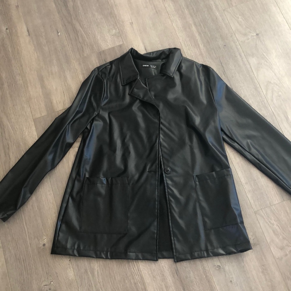 Small faux leather jacket